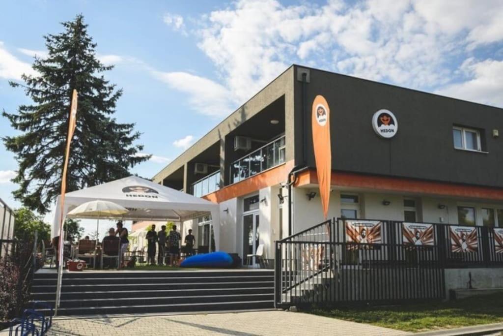 Hedon Brewing Niko Apartment - 200 Meter To The Beach Balatonvilágos Exterior foto