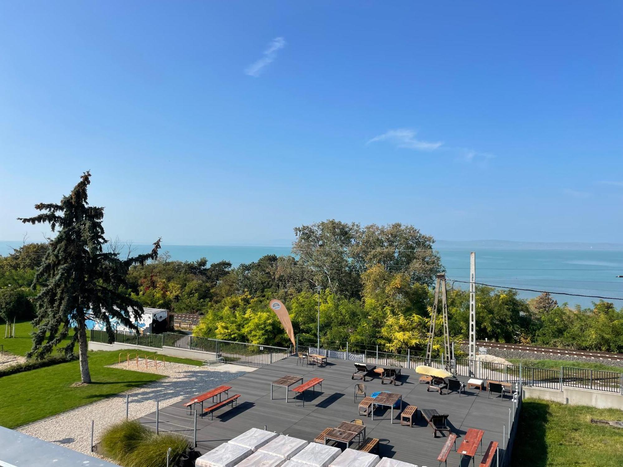 Hedon Brewing Niko Apartment - 200 Meter To The Beach Balatonvilágos Exterior foto